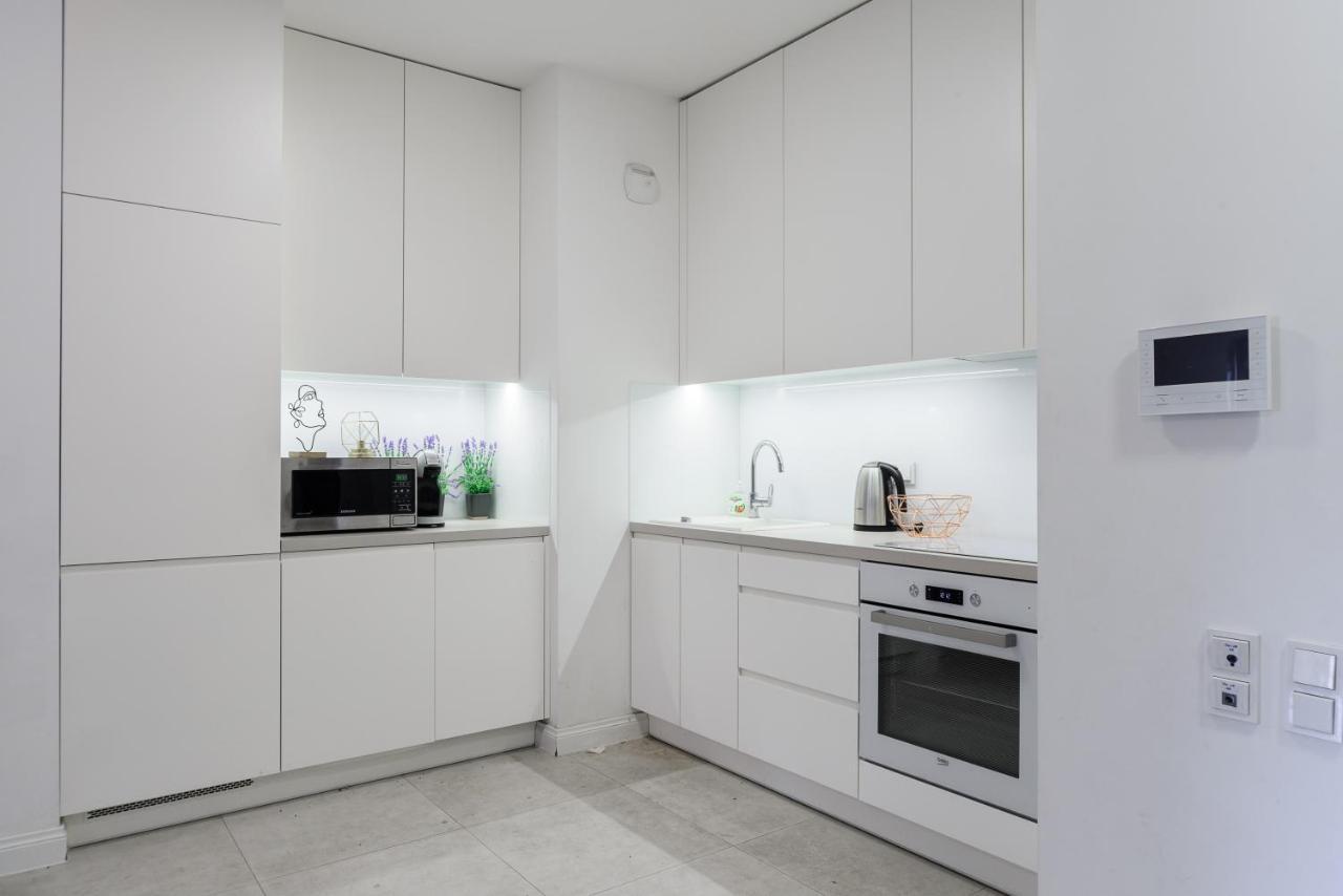 Lumina Luxury Apartments In Mennica Residence Warsawa Bagian luar foto