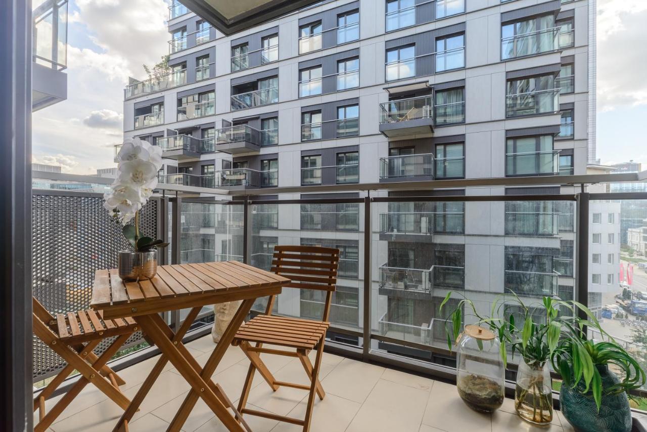Lumina Luxury Apartments In Mennica Residence Warsawa Bagian luar foto