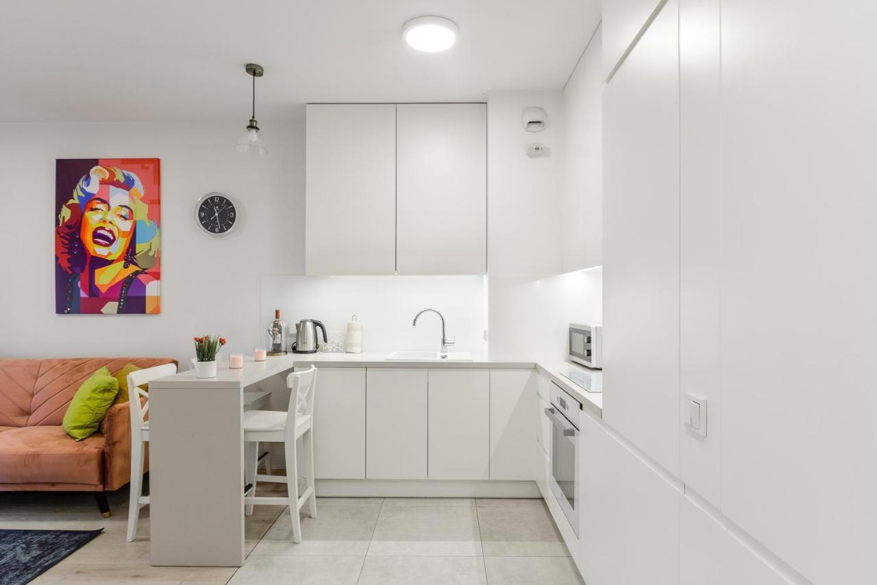 Lumina Luxury Apartments In Mennica Residence Warsawa Bagian luar foto